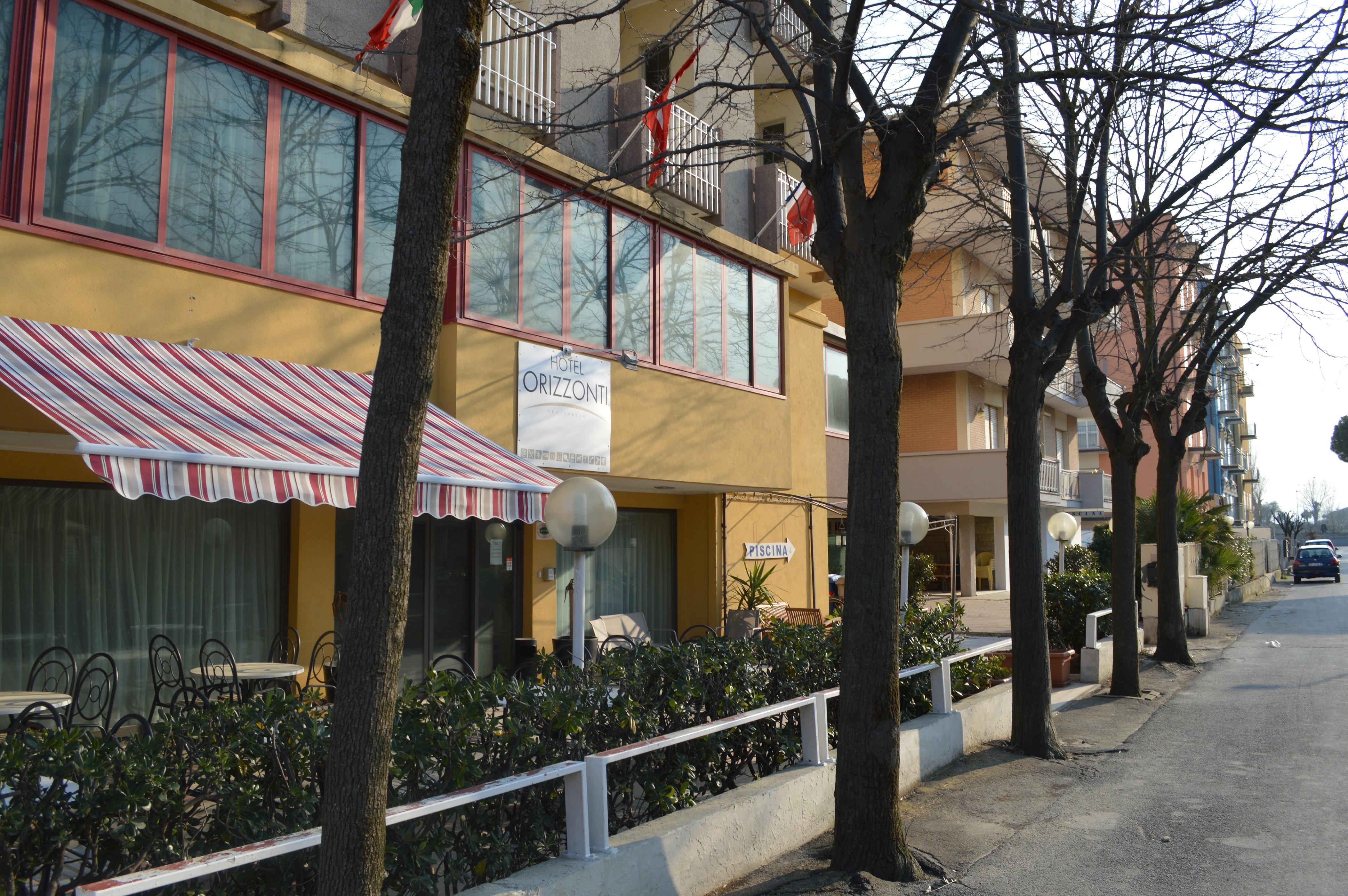 Hotel Orizzonti Rimini Exterior foto